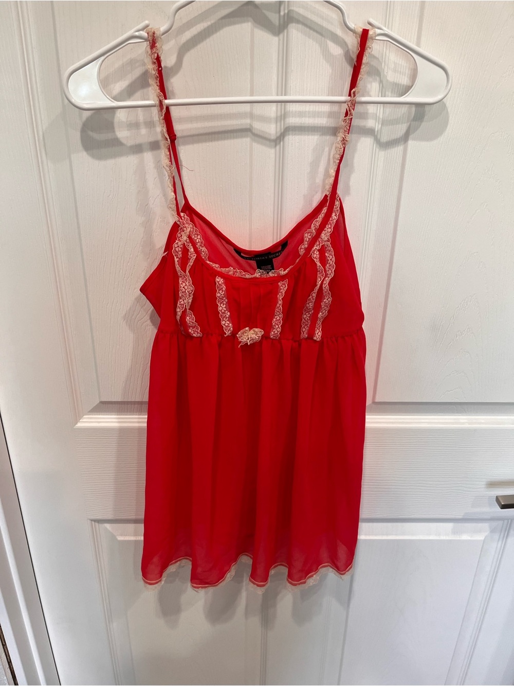 🍃Victoria's Secret medium Red Lace-Trim Chemise